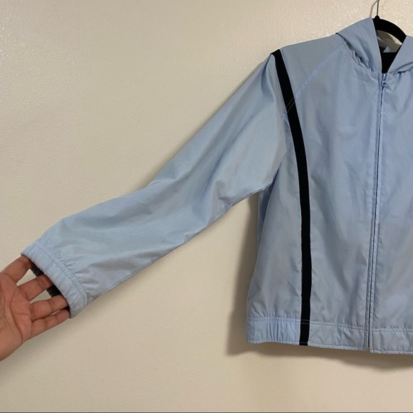 Nike Womens Zip Up Jacket with Hood Color: Baby Blue Size:Medium - Picture 5 of 9